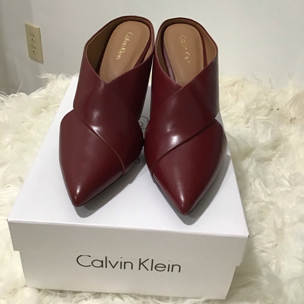 Calvin Klein Brown Mules with Modern Silhouette